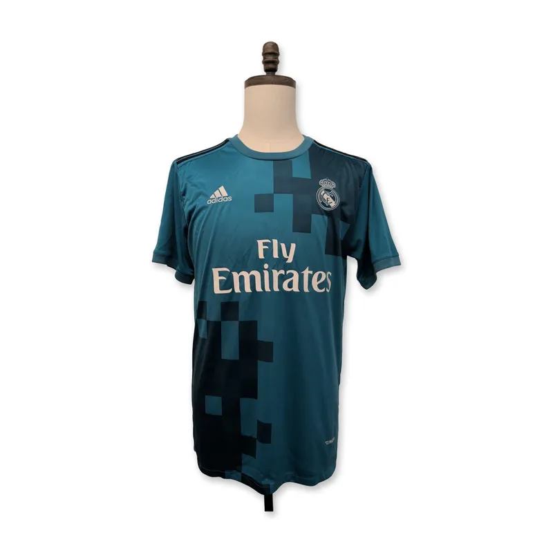 Signed Cristiano Ronaldo Real Madrid Third Soccer Jersey from auction in Hollywood, Florida — image 44