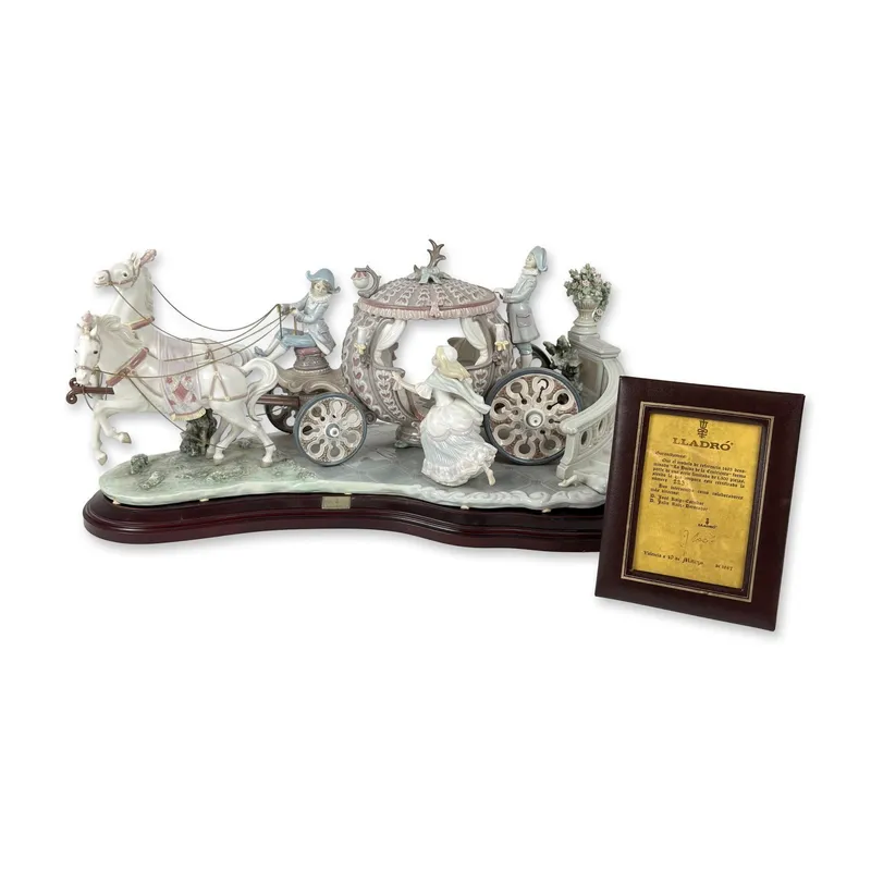 Lladro At the Stroke of Twelve Porcelain Figural Group Sculpture 1001493 with Base/Coa from auction in Hollywood, Florida — image 27