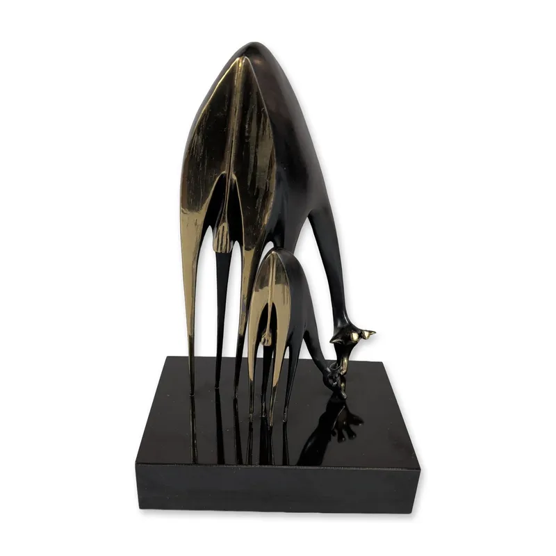 Salila Modernist Bronze Giraffe Sculpture from auction in Hollywood, Florida — image 43