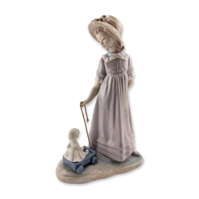 Lladro Girl with Toy Wagon Figurine 01005044 from auction in Hollywood, Florida — image 26