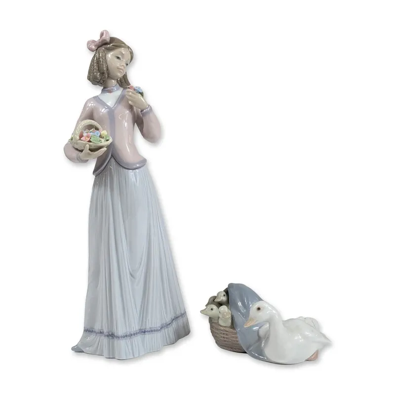 2pc Lladro Porcelain Figurines, 4895 and 7644 from auction in Hollywood, Florida — image 22