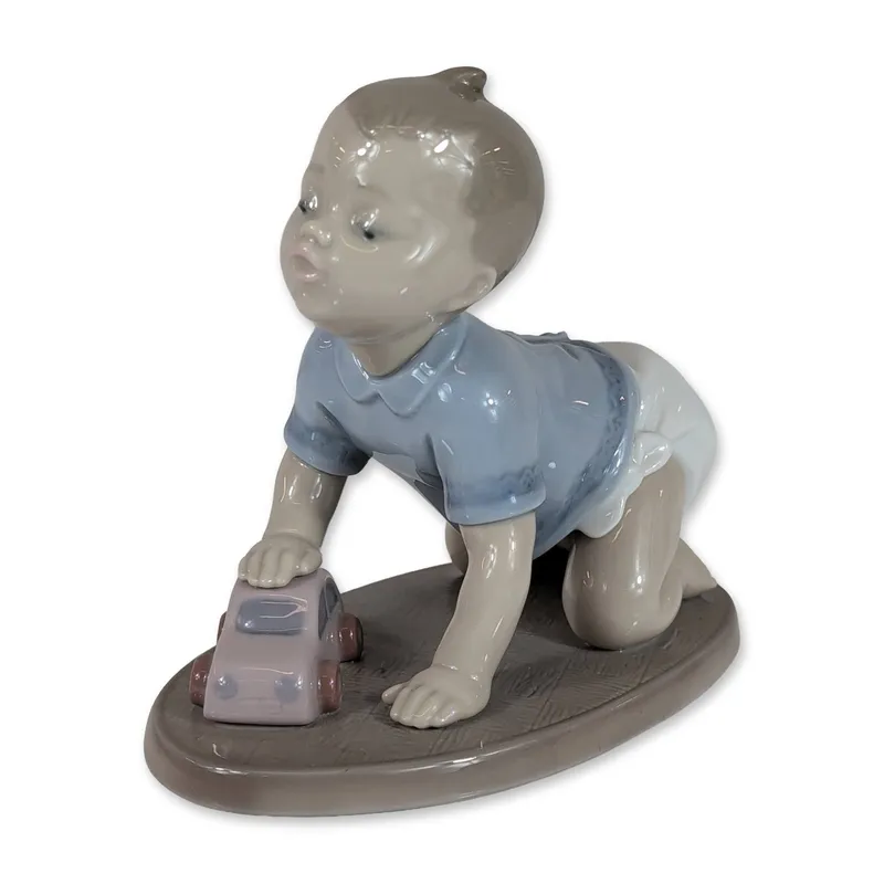 Lladro Spanish Porcelain Ready to Roll Figurine 01006429 from auction in Hollywood, Florida — image 34