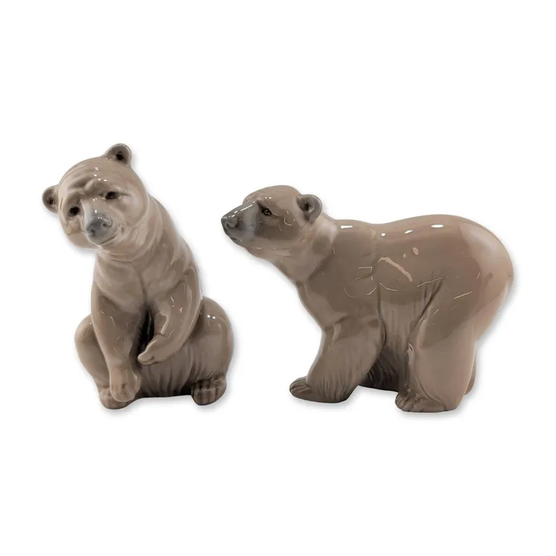 Pair of Lladro Porcelain Figurines, Attentive Polar Bear 01001204 and Seated Bear 01001206 from auction in Hollywood, Florida — image 39