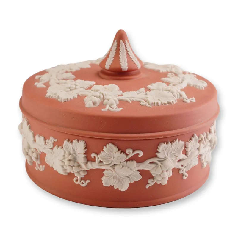 Wedgwood Terracotta Jasperware Lidded Box with White Grapevine Reliefs from auction in Hollywood, Florida — image 3