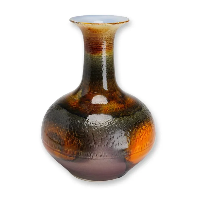 Wedgwood Elwyn James Bone China Art Pottery Vase from auction in Hollywood, Florida — image 7