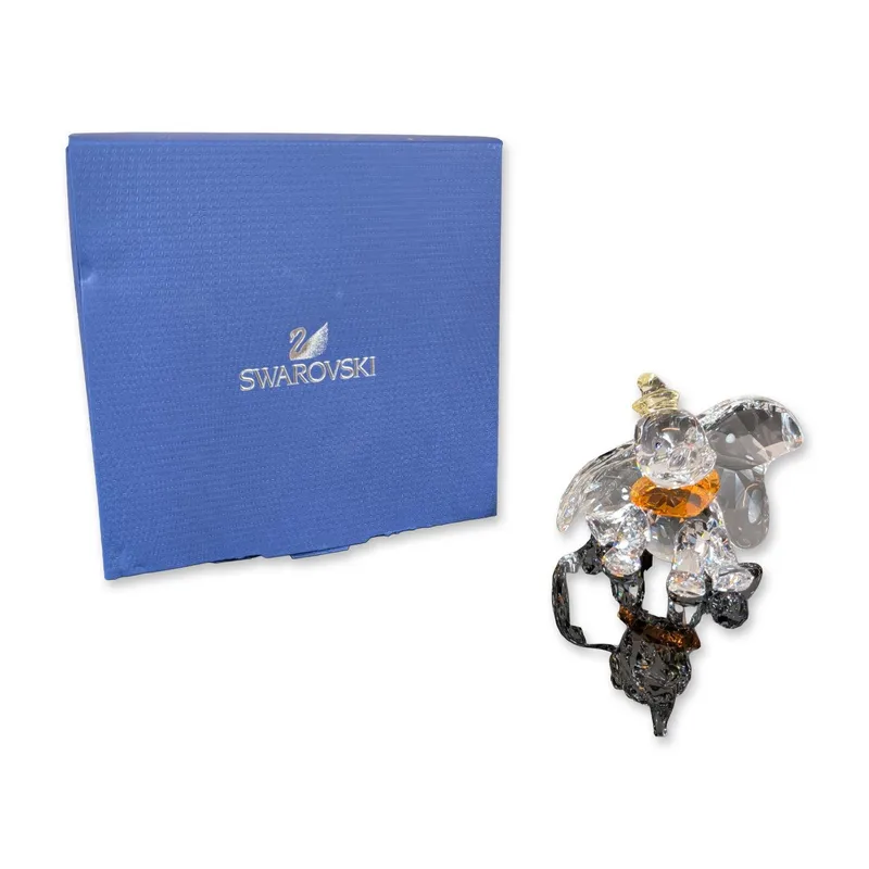 Swarovski Disney Crystal Figurine, Dumbo from auction in Hollywood, Florida — image 40
