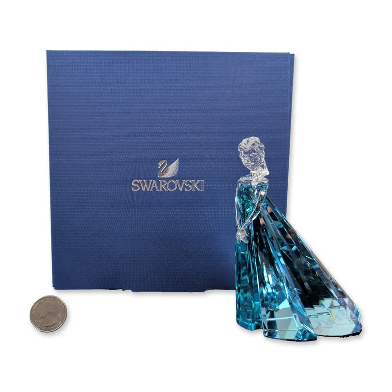 Swarovski Disney 2016 Limited Edition Figurine, Elsa - Frozen from auction in Hollywood, Florida — image 41