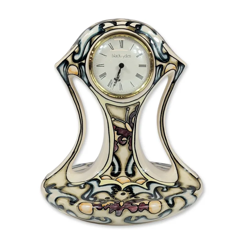 Black Ryden Time Flight Mantel Clock from auction in Hollywood, Florida — image 4