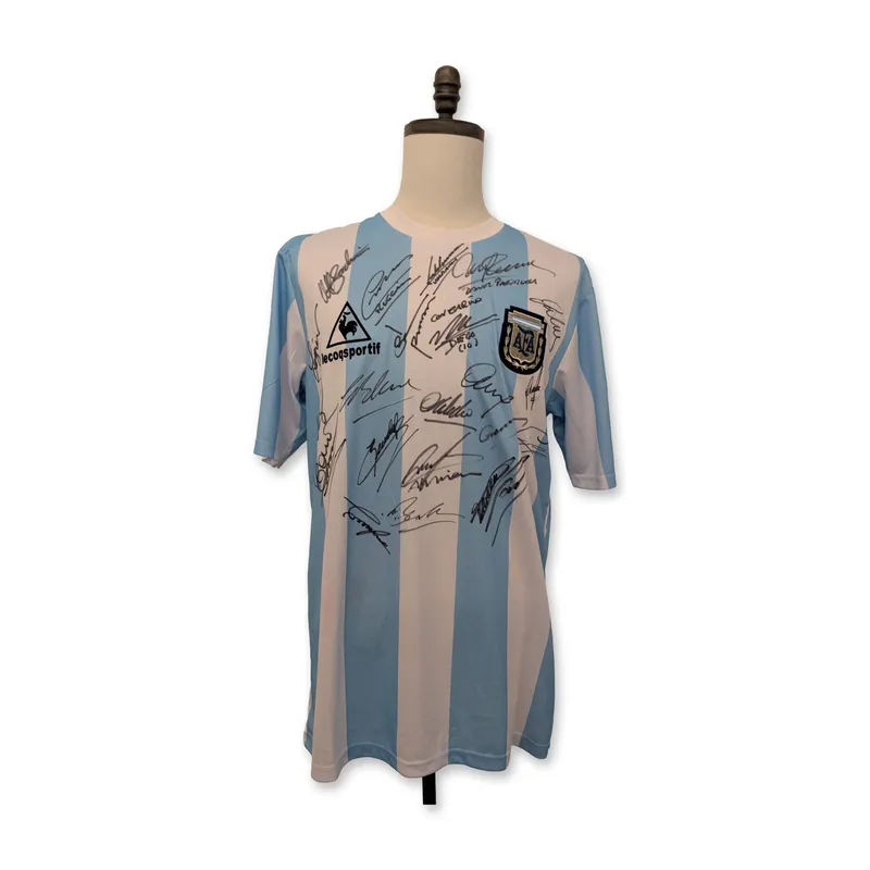 Argentina 1986 Maradona and Team Signed Soccer Jersey from auction in Hollywood, Florida — image 20