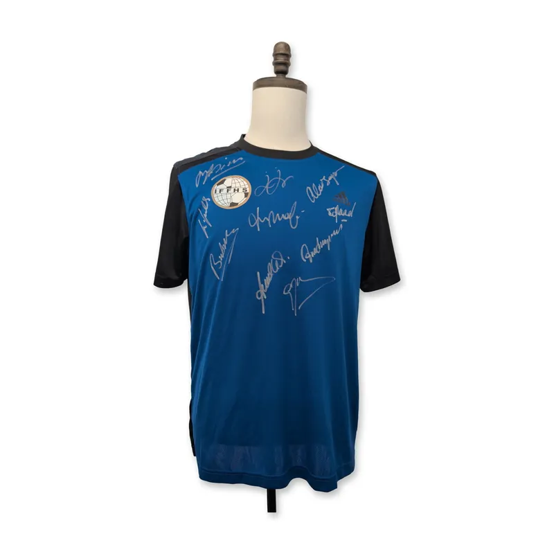 IFFHS Coach of the Year Soccer Jersey, Signed from auction in Hollywood, Florida — image 23