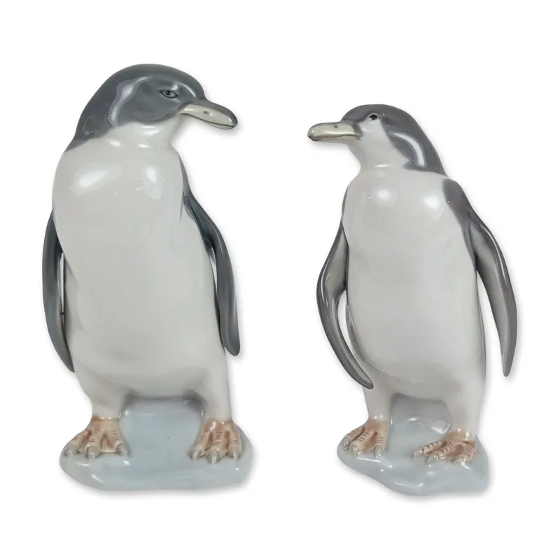 2pc Lladro Porcelain Penguin Figurines 5248 and 5249 from auction in Hollywood, Florida — image 47