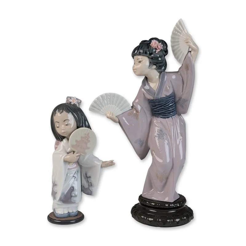 Two Lladro Porcelain Figurines, Madame Butterfly 01004991 & Oriental Beauty 01006232 from auction in Hollywood, Florida — image 21
