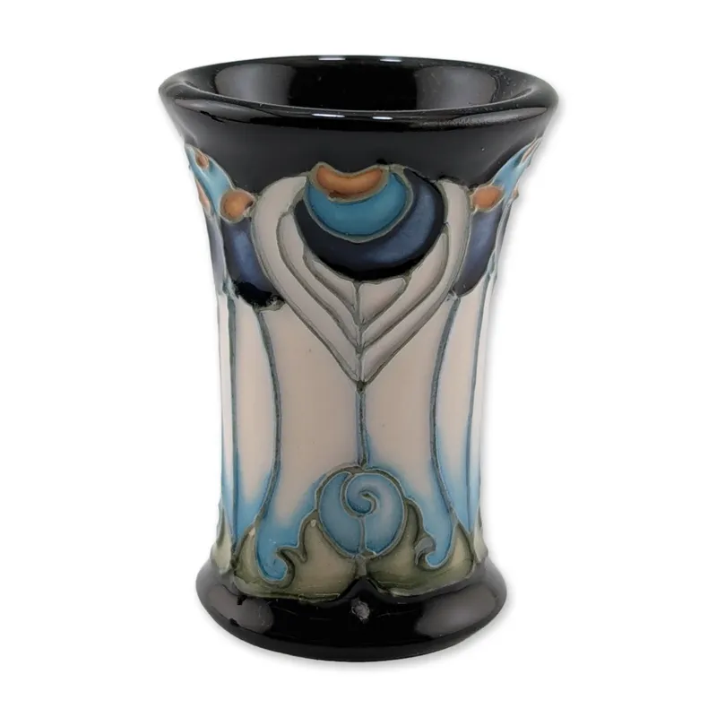 Moorcroft Pottery Miniature Vase, Calla Lily from auction in Hollywood, Florida — image 19