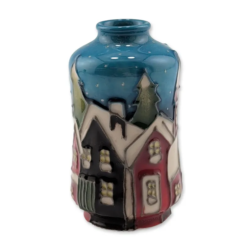 Moorcroft Pottery Miniature Vase, Snow Chimneys from auction in Hollywood, Florida — image 20