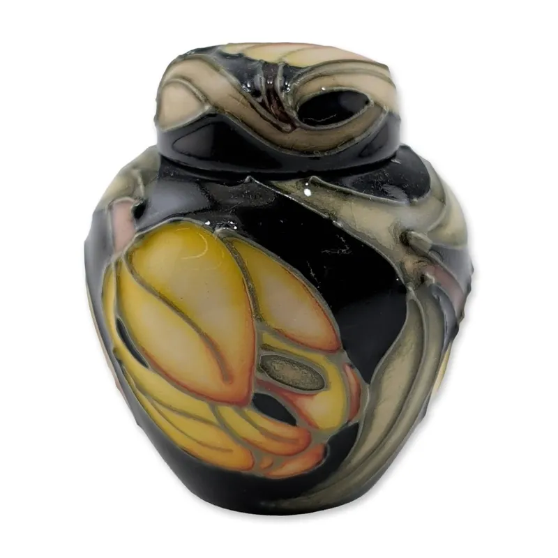 Moorcroft Pottery Miniature Ginger Jar with Lid, Figaro Pattern from auction in Hollywood, Florida — image 22