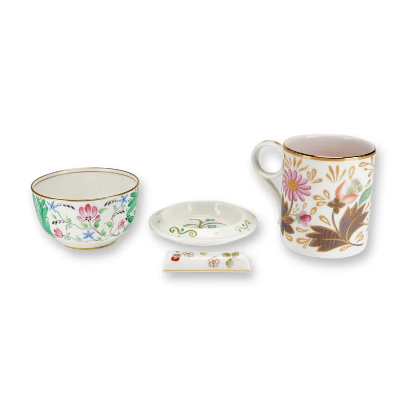 4pc Wedgwood Floral Decorated Items Including Mug Bowl Etruria Dish and Knife Rest from auction in Hollywood, Florida — image 40