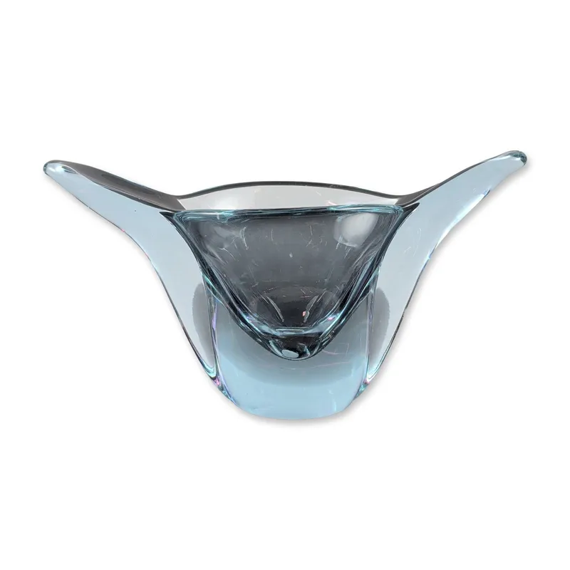 Attributed to Tiffin Neodymium Art Glass Vase from auction in Hollywood, Florida — image 25