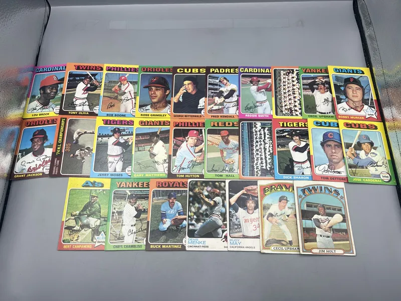 (25+) 1970s Topps Baseball Cards W/ Some Stars - Varying Conditions from auction in Greenville, Ohio — image 31