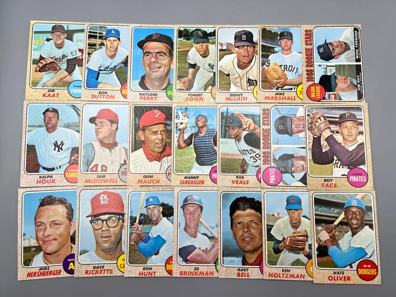 (21) 1968 Topps Baseball Cards W/ Stars - Varying Conditions from auction in Greenville, Ohio — image 19