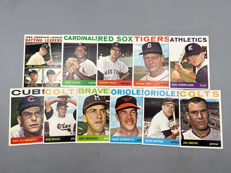 (11) 1964 Topps Baseball Cards - Varying Conditions from auction in Greenville, Ohio — image 40