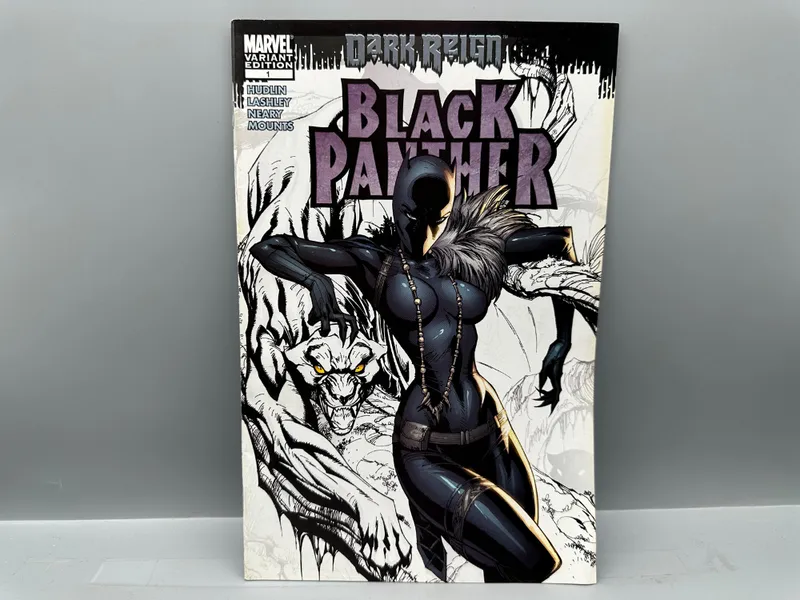 8/13 Comic Books & Collectibles — image 1