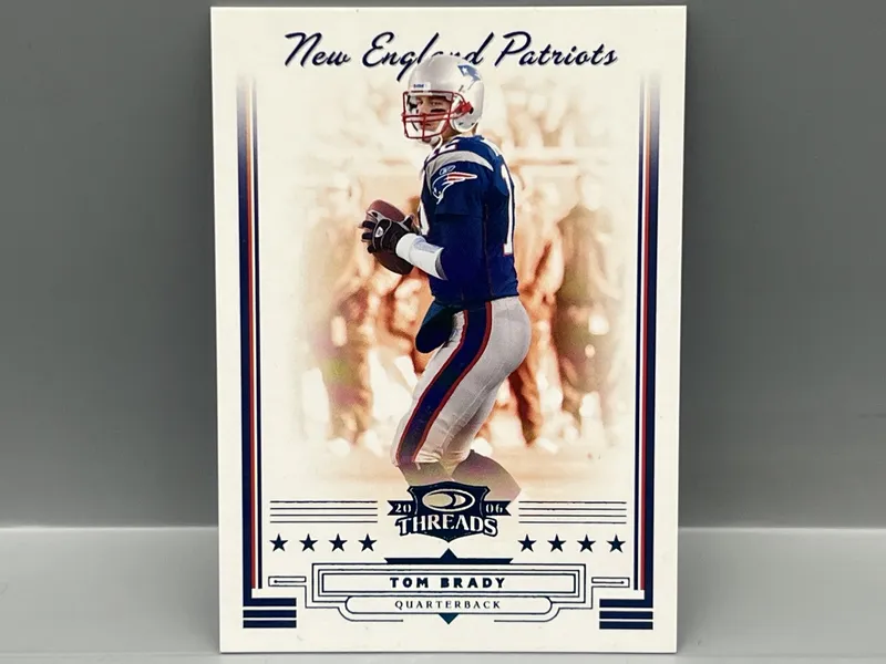 2006 Donruss Threads Tom Brady Blue #/200 from auction in Greenville, Ohio — image 35