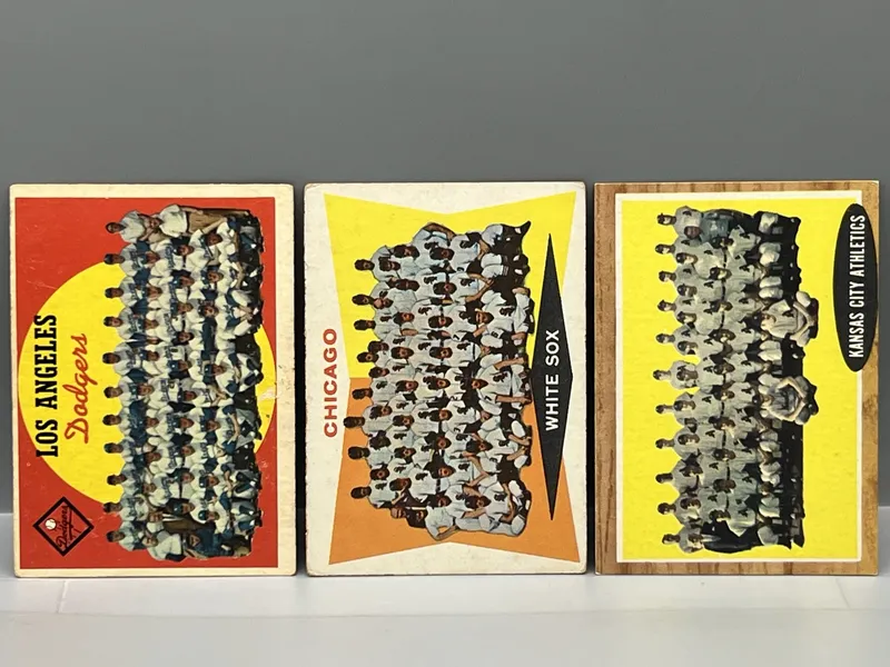 (3) 1959-62 Topps Baseball Team Cards - Varying Conditions from auction in Greenville, Ohio — image 39