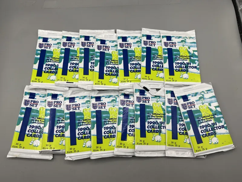 (15) 1990 Pro Set Soccer Unopened Wax Packs from auction in Greenville, Ohio — image 47