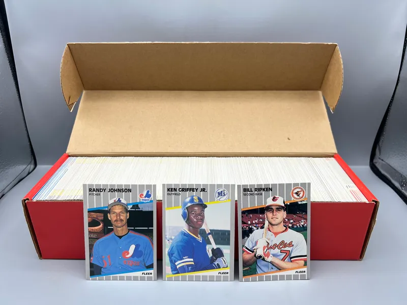 1989 Fleer Baseball Complete Set W/ Randy Johnson RC, Ken Griffey Jr. RC, & Bill Ripken FF Black Box Error from auction in Greenville, Ohio — image 15