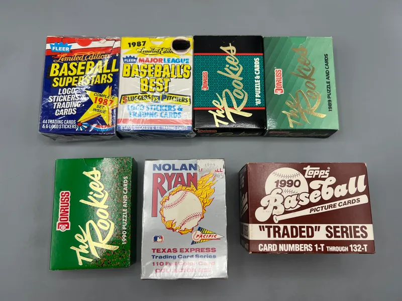 (7) Assorted Vintage Baseball Mini Sets - 1989 Donruss Rookies w/Ken Griffey Jr RC from auction in Greenville, Ohio — image 23