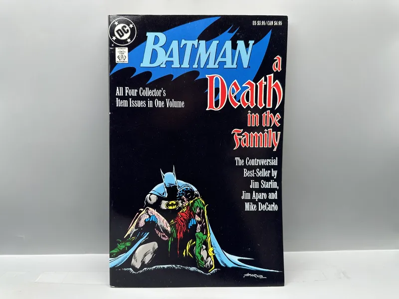 DC Comics Batman: A Death in the Family (1988) - Collected volume of issues #426-#429 - 1st printing - Death of Jason Todd from auction in Greenville, Ohio — image 12