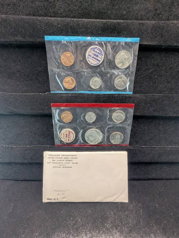 1968 P & D U.S. Uncirculated Mint Set with S Mint Mark Cent In OGP, Contains a 40% Silver Kennedy Half Dollar from auction in Greenville, Ohio — image 4