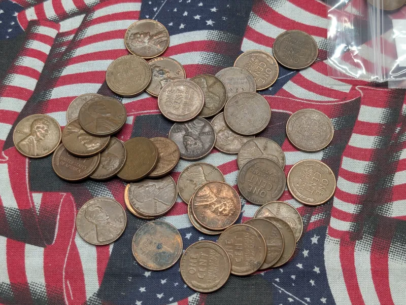 (250) Assorted Lincoln Wheat Cents from auction in Greenville, Ohio — image 11