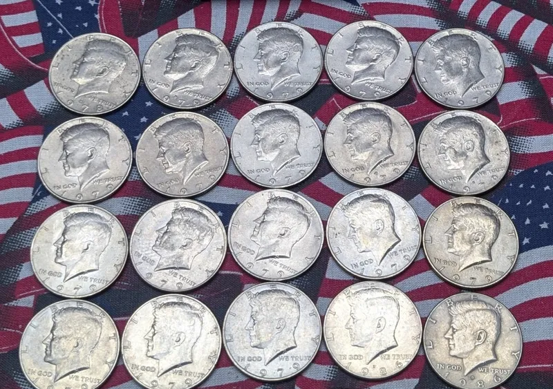 (1) 1978-D, (3) 1979-D, (14) 1979-P and (2) 1986-D US Kennedy Half Dollars from auction in Greenville, Ohio — image 14