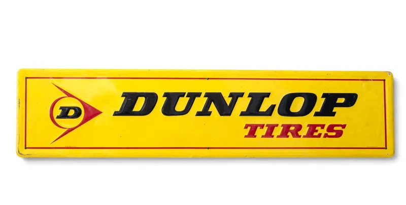 Vintage Dunlop Tires Sign from auction in York, Pennsylvania — image 20