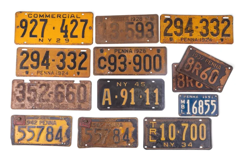 12 Vintage Pennsylvania License Plates from auction in York, Pennsylvania — image 43
