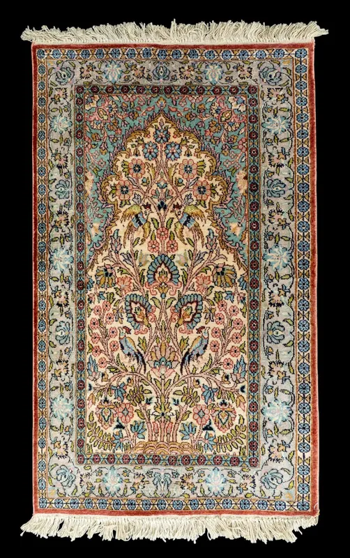 Handmade Oriental Silk Prayer Rug from auction in York, Pennsylvania — image 47