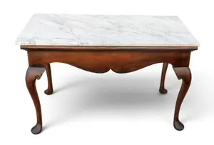 Kittinger "Newport Historic Collection" Table