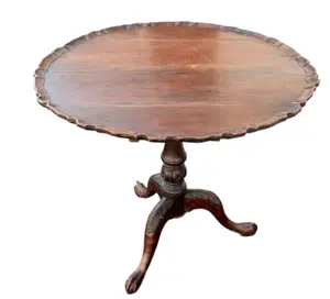 Large Pie Crust Tilt-Top Table