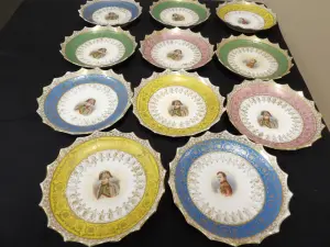 Global Collections Antiques and More! — image 1
