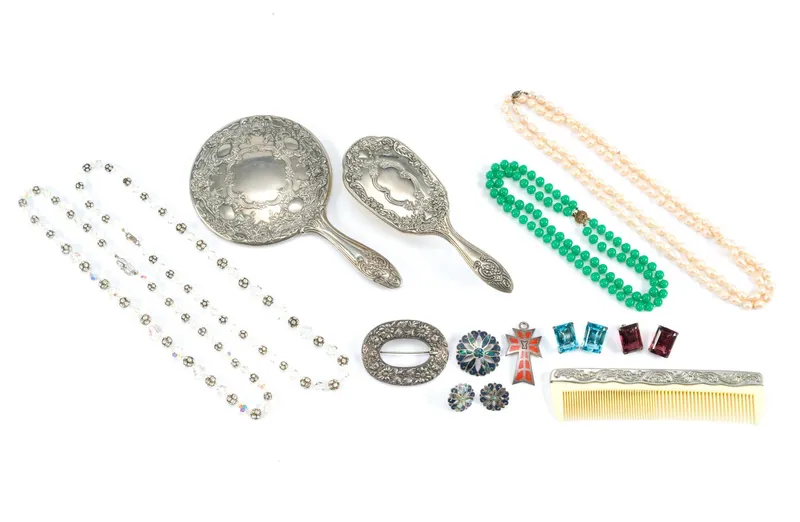 12 Jewelry incl. Sterling Silver & Vanity Set from auction in Harrisburg, Pennsylvania — image 10