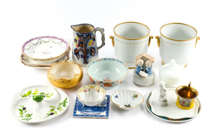 Porcelain and Ceramics incl. Flow Blue from auction in Harrisburg, Pennsylvania — image 44