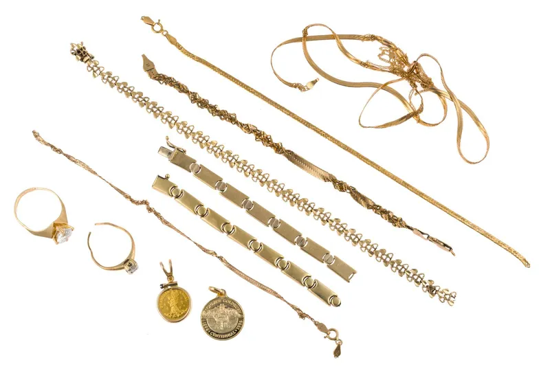Gold 14K 18K and Bullion Pure Gold from auction in Harrisburg, Pennsylvania — image 14
