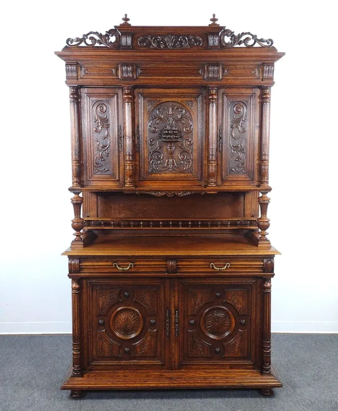 Late 19th Century Renaissance Revival Hunt Cabinet from auction in Harrisburg, Pennsylvania — image 21