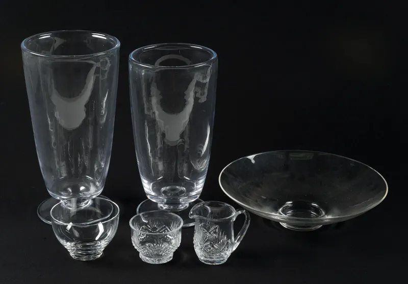6 Pieces Of Signed Glass Incl. Simon Pearce, Waterford & Wedgwood from auction in Harrisburg, Pennsylvania — image 14