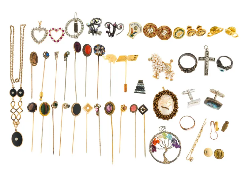 Vintage and Antique Jewelry Incl. Gold from auction in Harrisburg, Pennsylvania — image 21