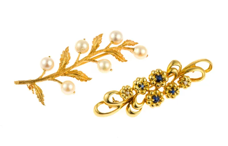 Two 18K Gold Brooches from auction in Harrisburg, Pennsylvania — image 27