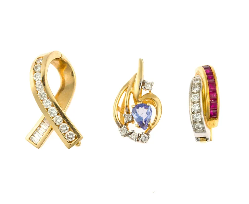 Three 14K and 18K Gold Pendants and Enhancers from auction in Harrisburg, Pennsylvania — image 29