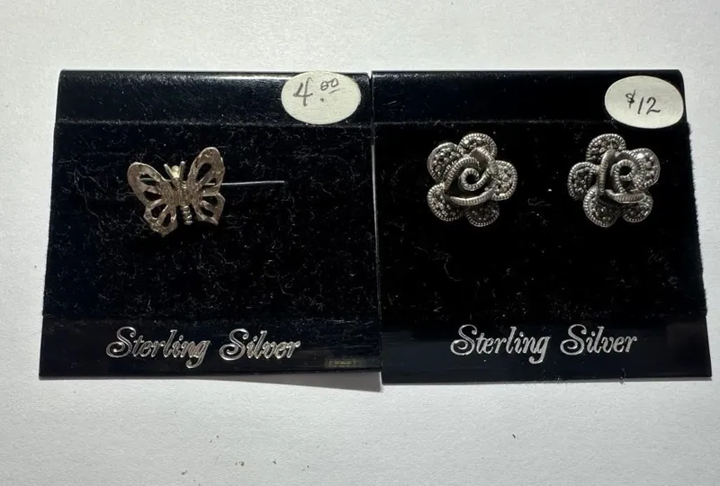 NOS Sterling Silver Earrings and Pendant from auction in Clifford , Pennsylvania — image 31