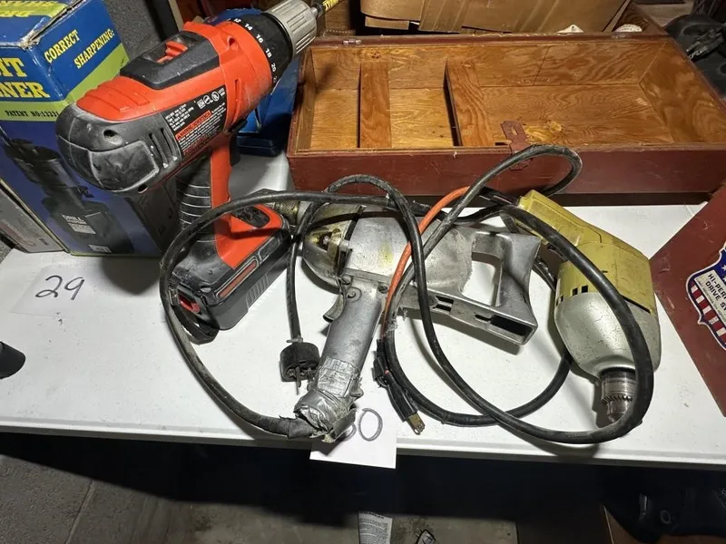 3 Piece Drill Lot from auction in Clifford , Pennsylvania — image 29